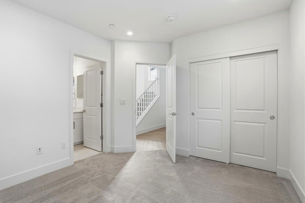 100 Oak Circle - Photo 3