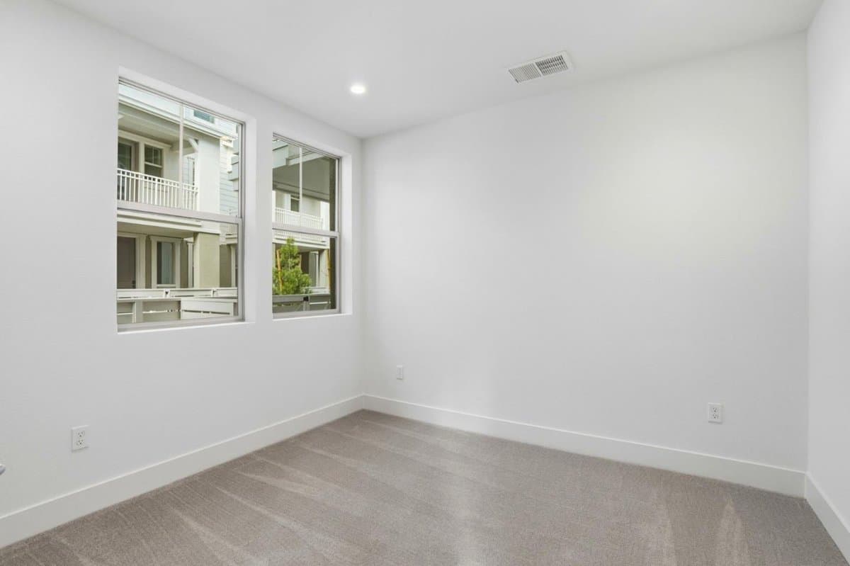 100 Oak Circle - Photo 4