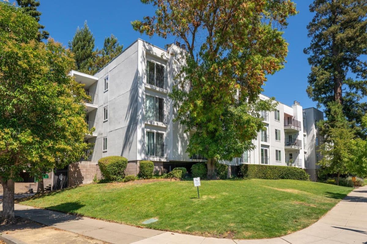 601 Leahy Street #306 - Photo 1