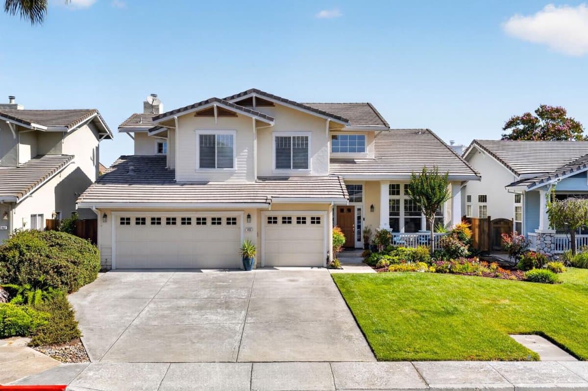 1405 Casablanca Circle - Photo 2