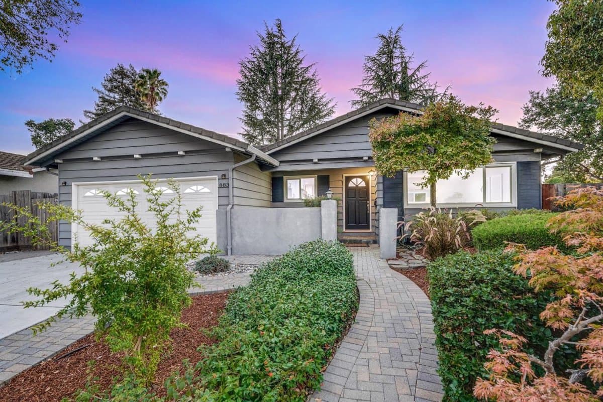 883 Roble Drive - Photo 1