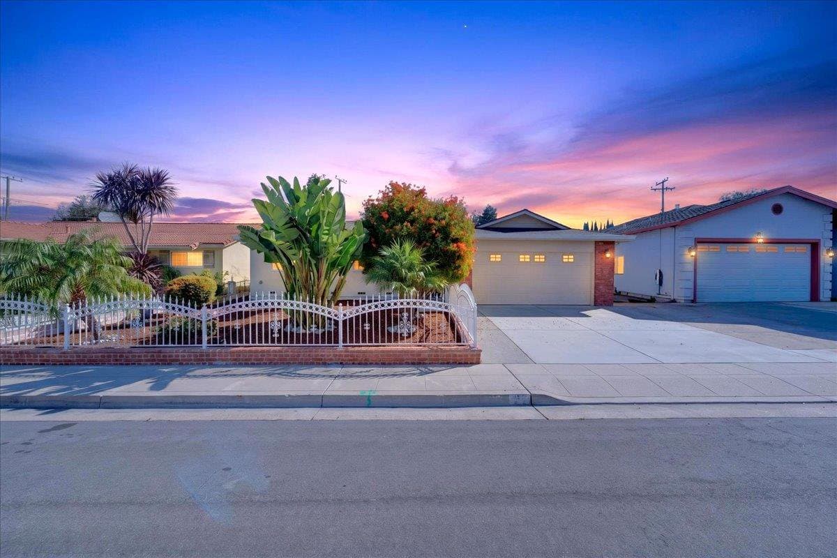 2057 El Capitan Avenue - Photo 1