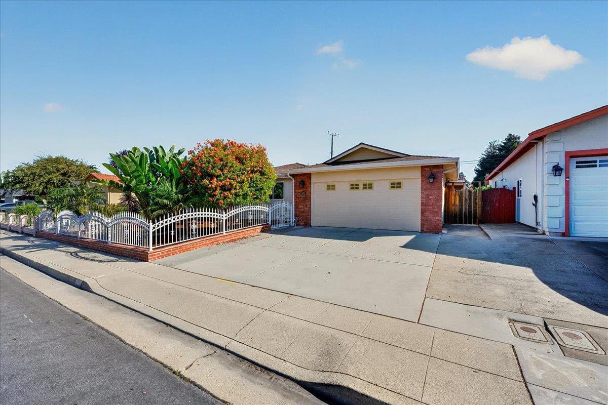 2057 El Capitan Avenue - Photo 4
