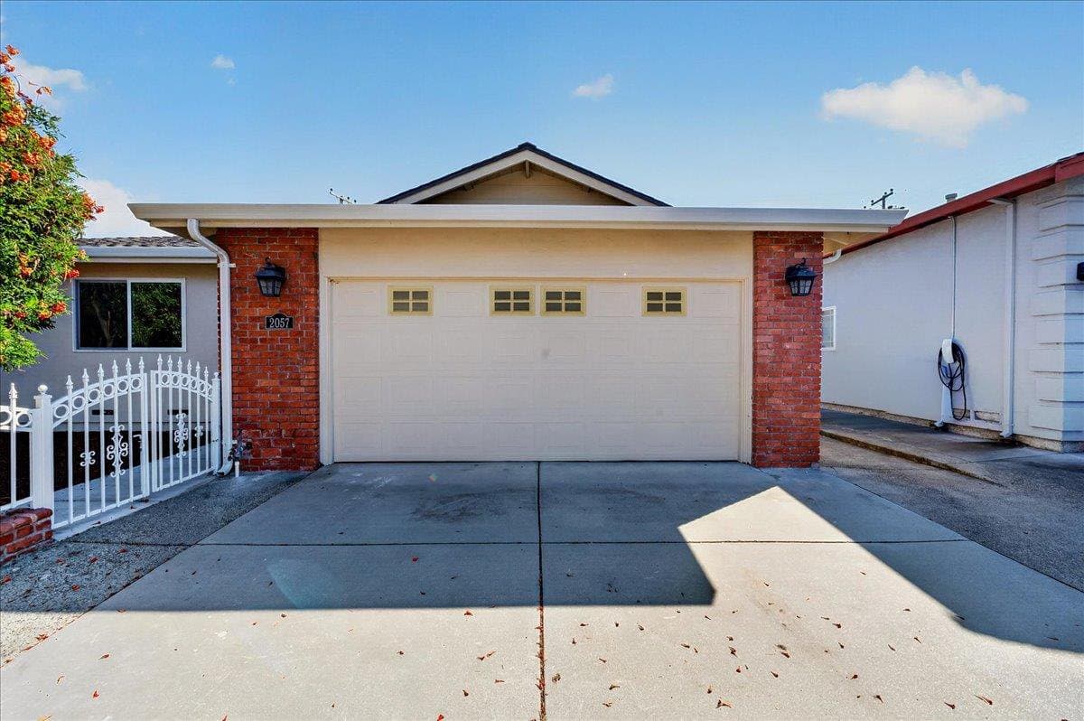 2057 El Capitan Avenue - Photo 5