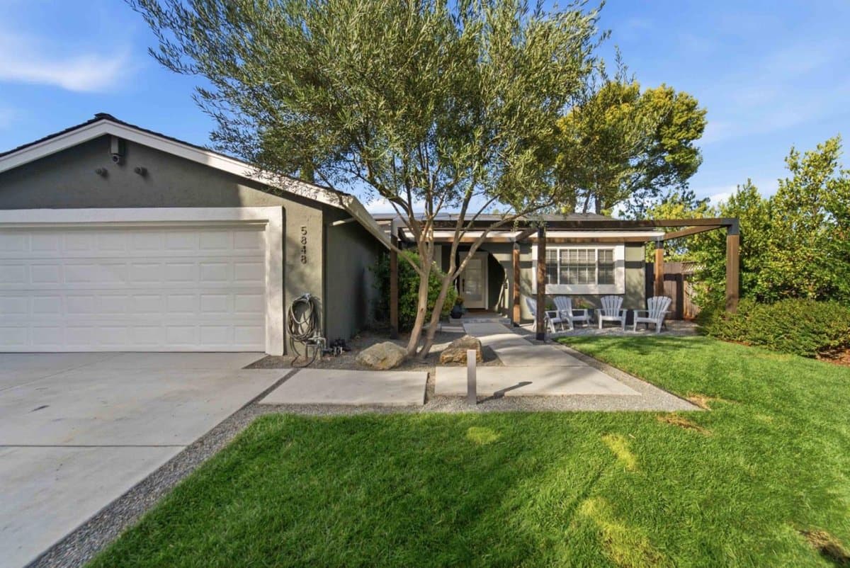 5848 Santa Teresa Boulevard - Photo 3