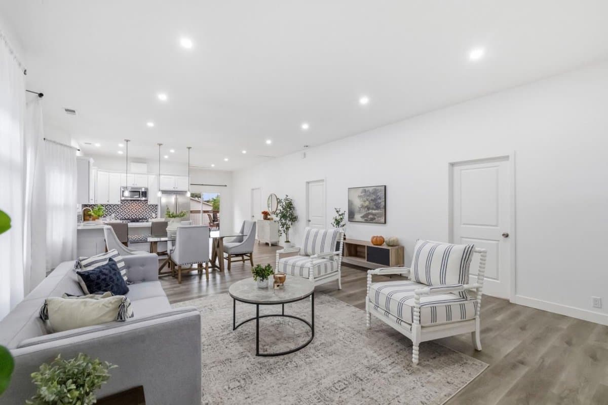 1160 Sherman Street - Photo 3