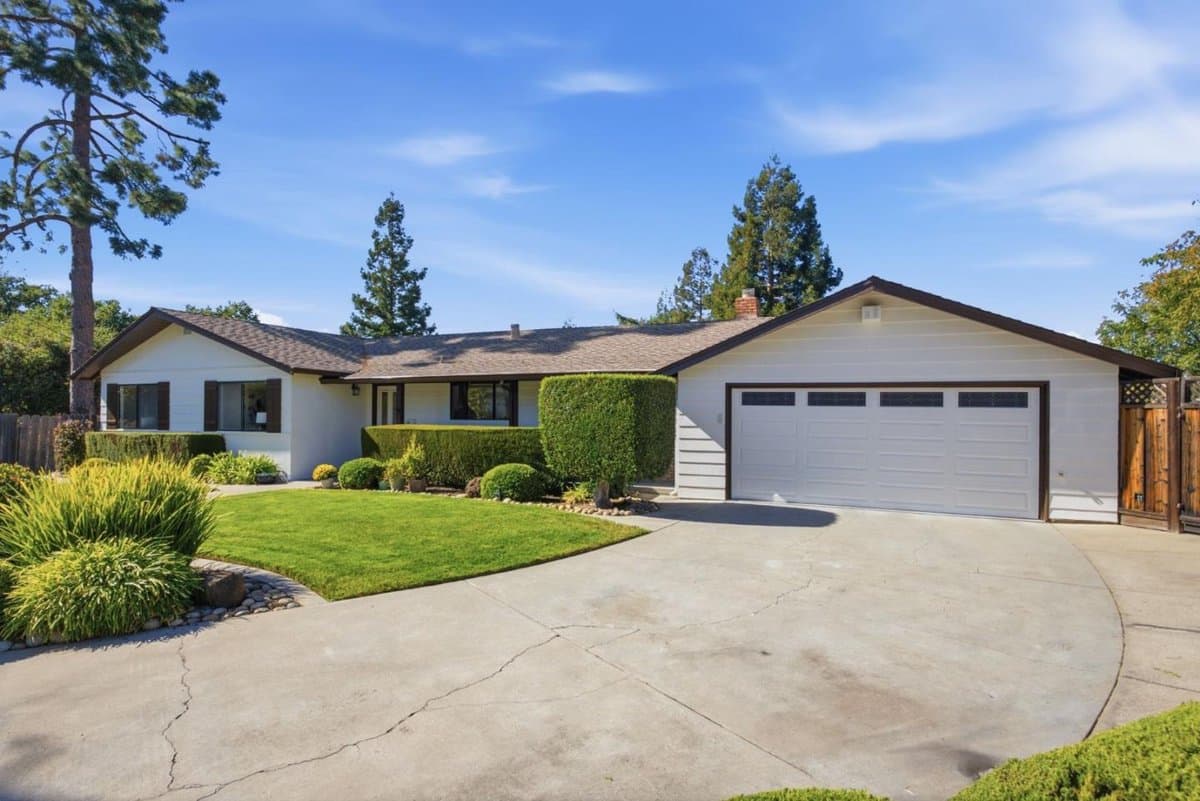 21905 Meadowview Lane - Photo 3