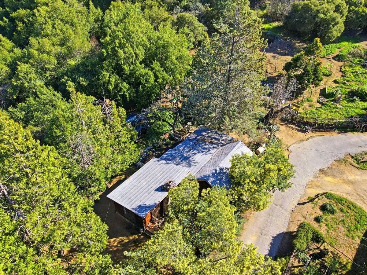 24733 Loma Prieta Avenue - Photo 2