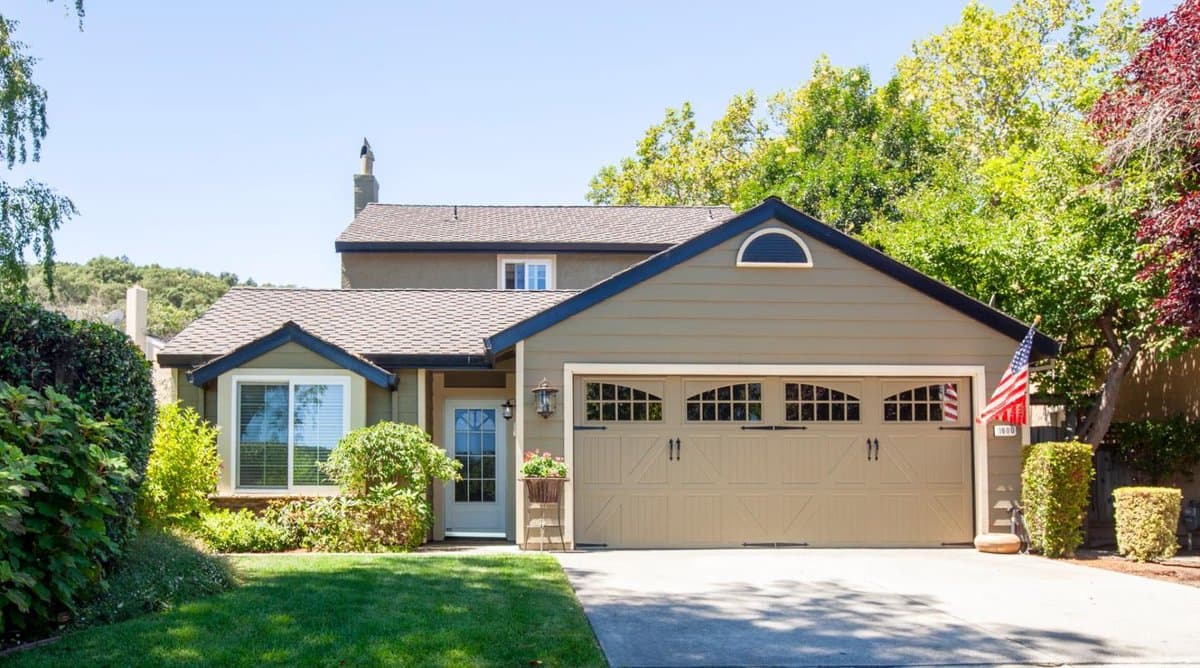 1600 Anson Court - Photo 1