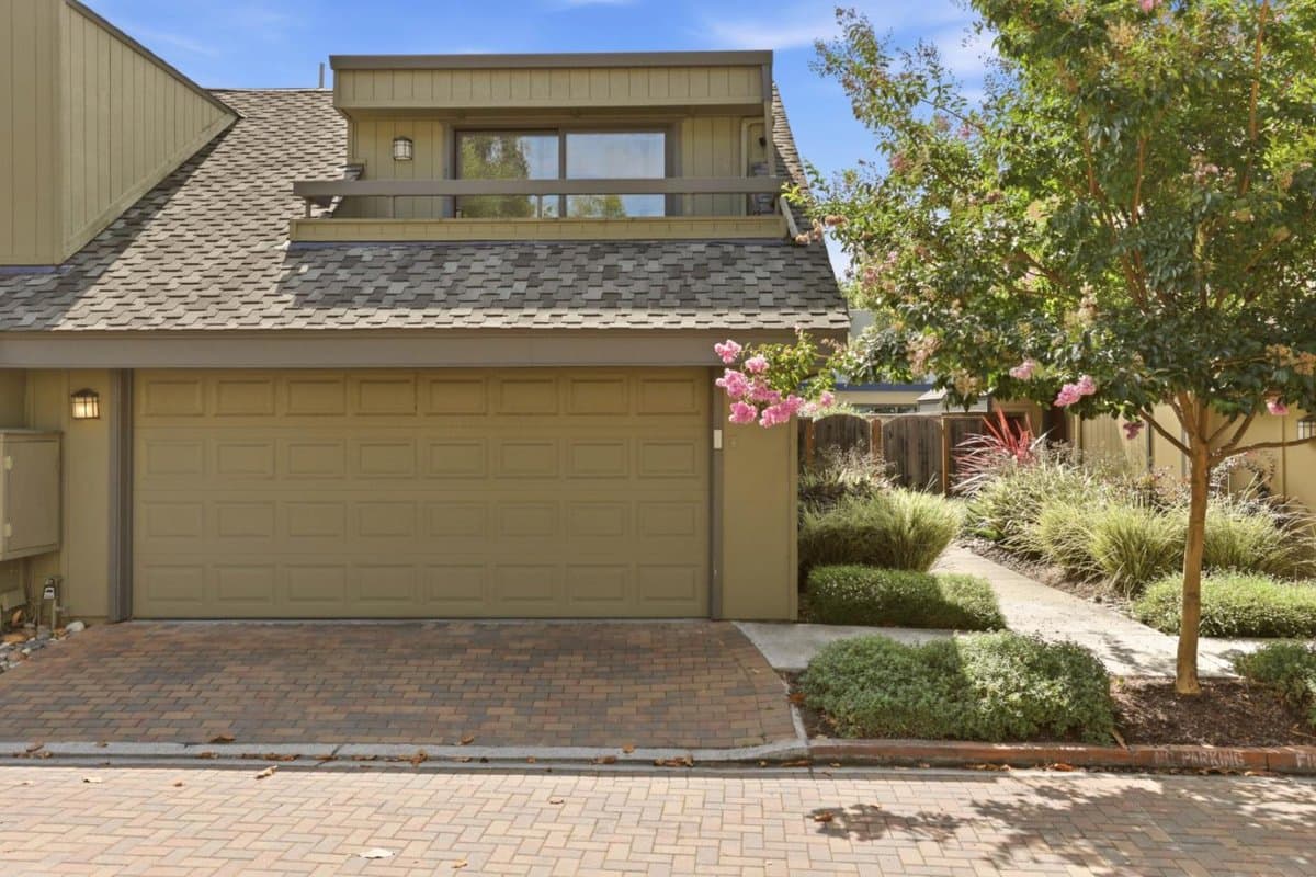 670 San Antonio Road #28 - Photo 2