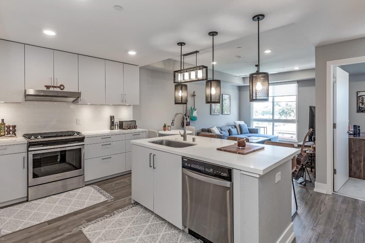 1048 Monroe Street #207 - Photo 4