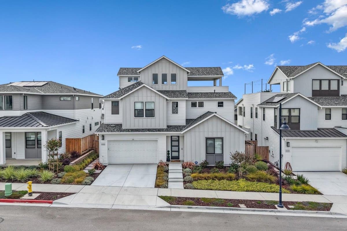 2409 Schooner Avenue - Photo 4