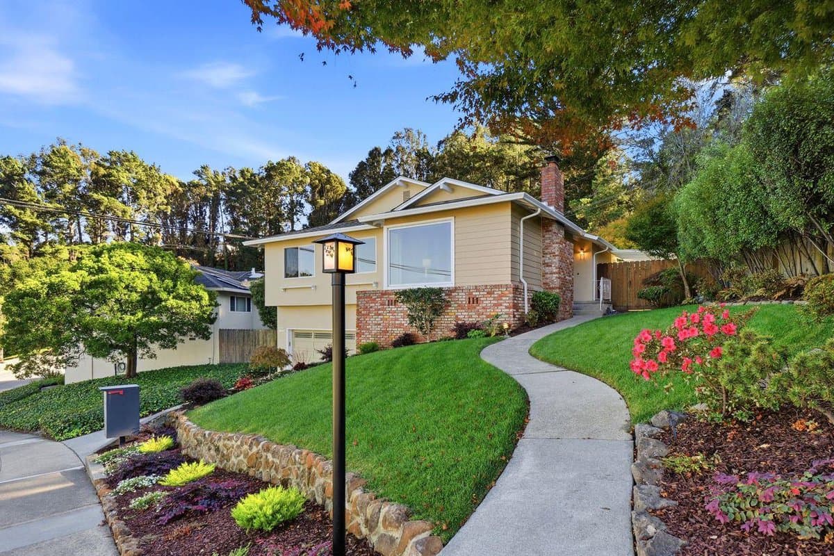 1210 Tuolumne Road - Photo 3