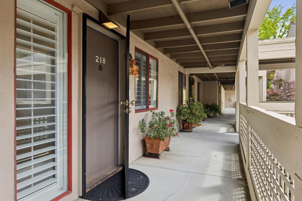 443 Alberto Way #B218 - Photo 3