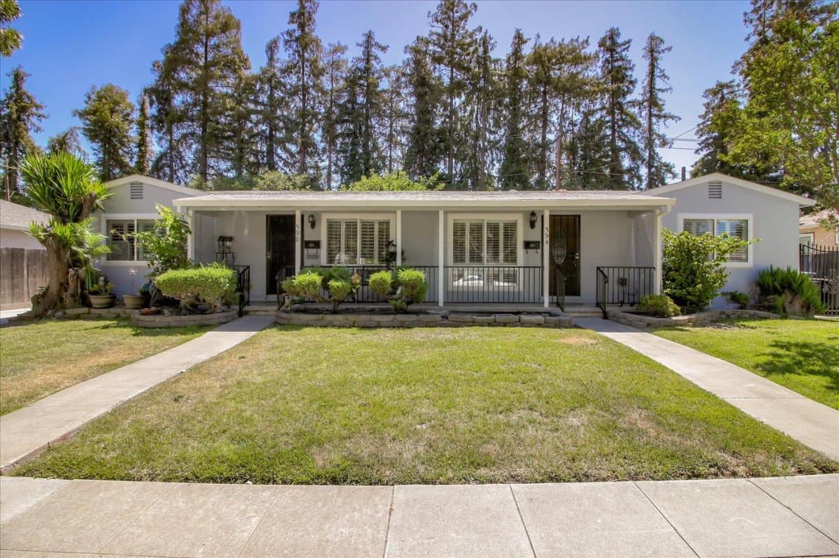 594 North Daniel Way - Photo 1