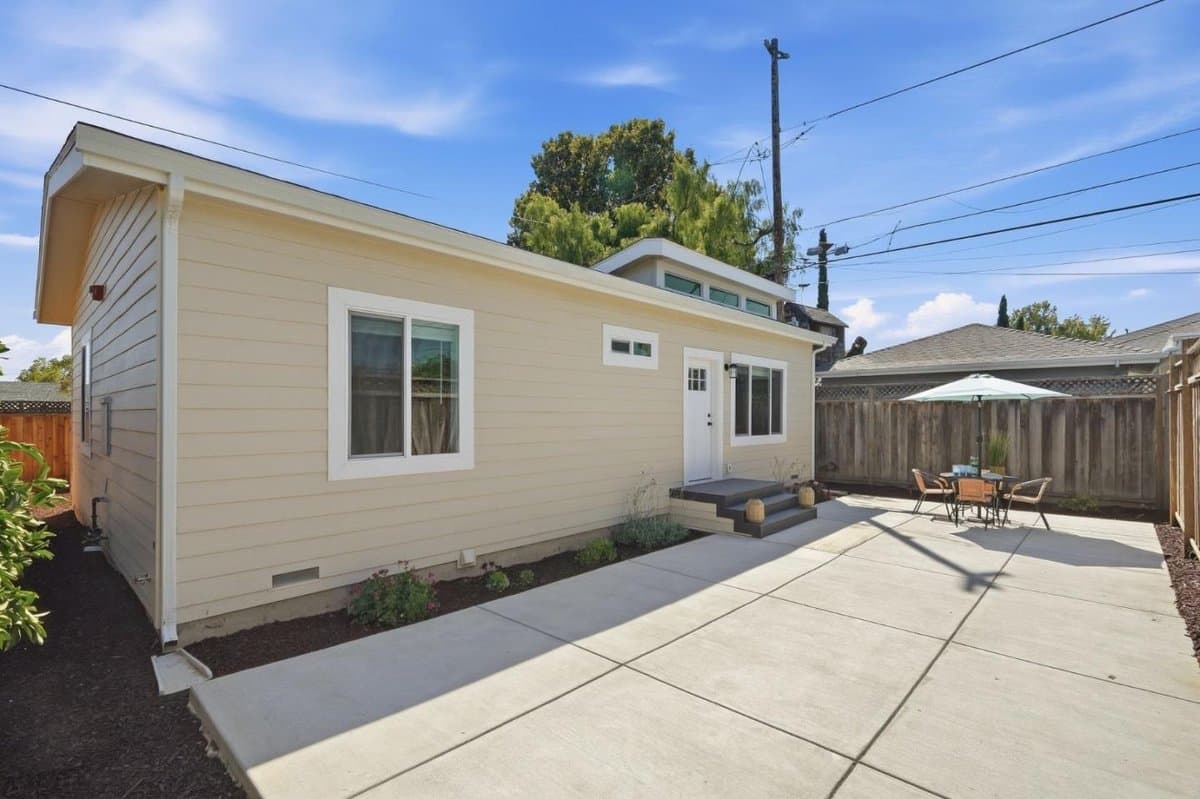 15412 Woodard Road - Photo 2