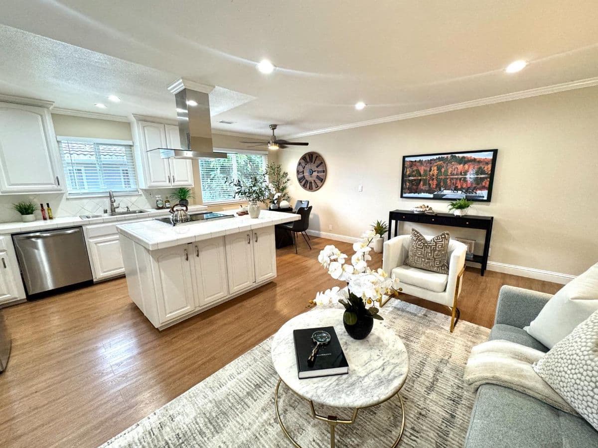 5703 Playa Del Rey #4 - Photo 2