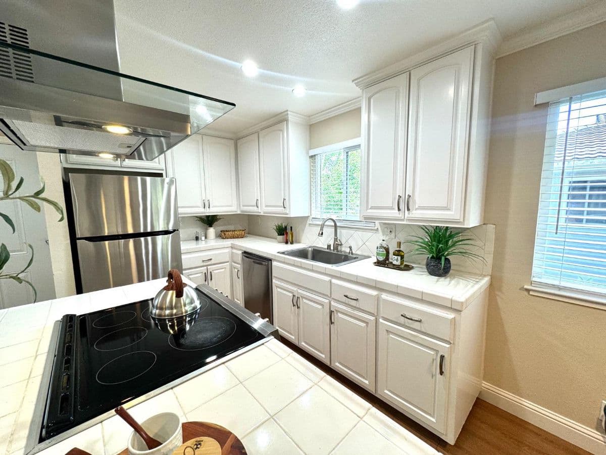 5703 Playa Del Rey #4 - Photo 4