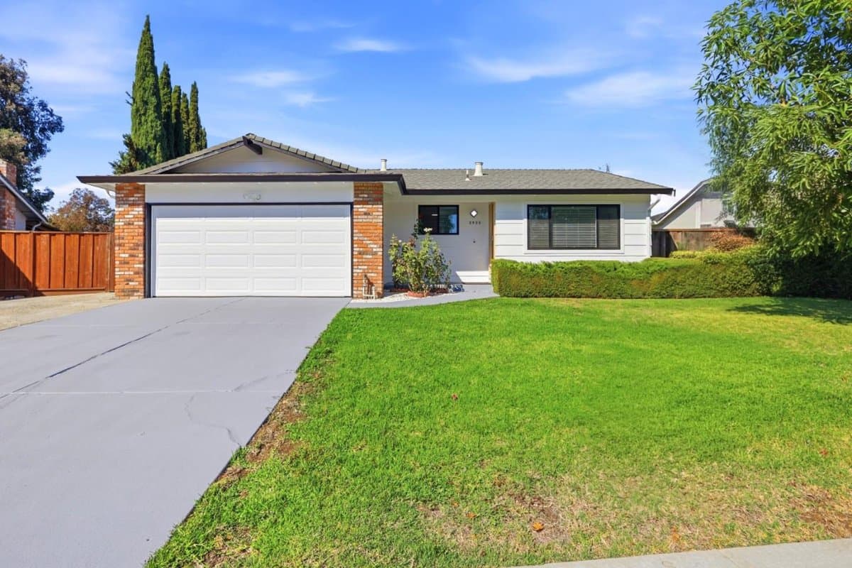 3935 Edenwood Drive - Photo 1