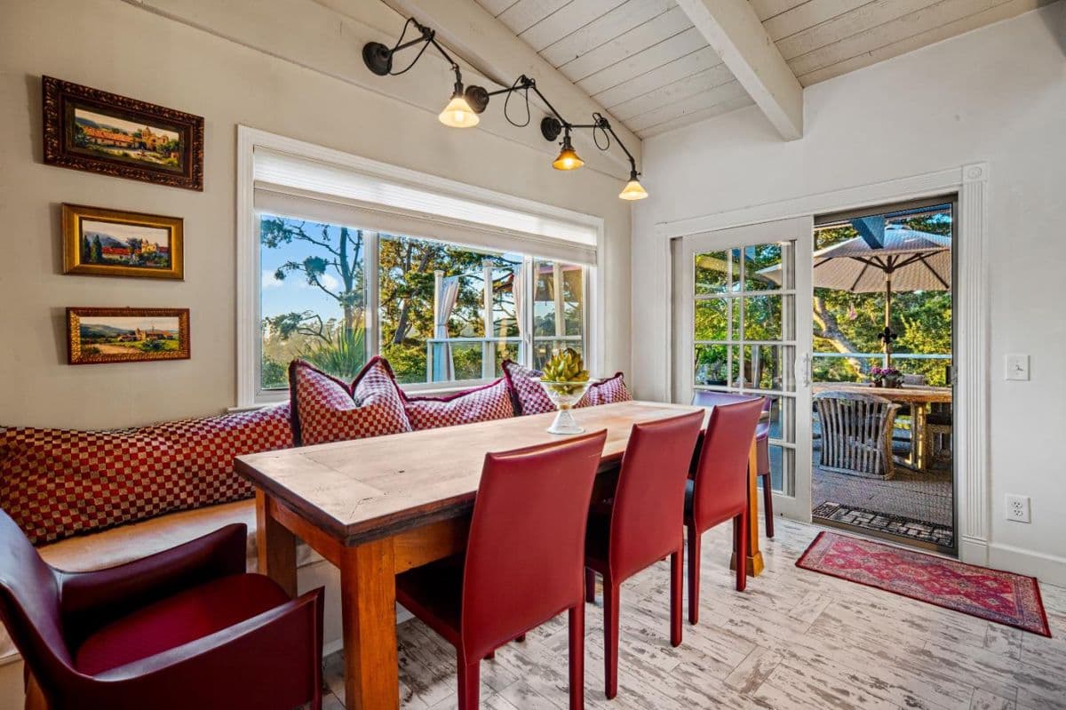 24694 Dolores Street - Photo 3