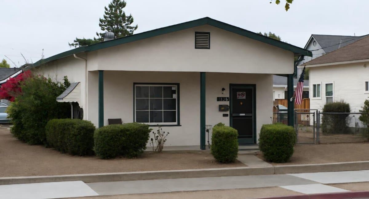 1106 Monroe Street - Photo 1