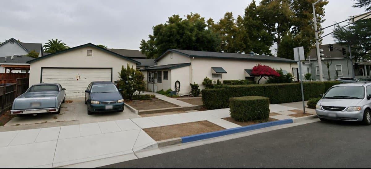 1106 Monroe Street - Photo 3