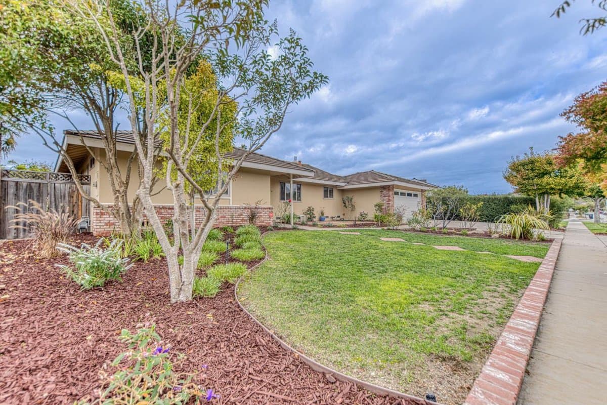 22478 Estoque Place - Photo 2