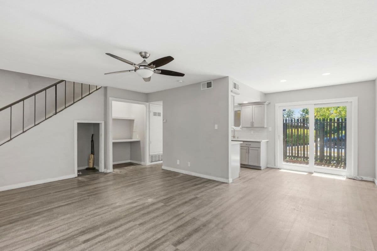 1806 Chinquapin Court #C - Photo 4