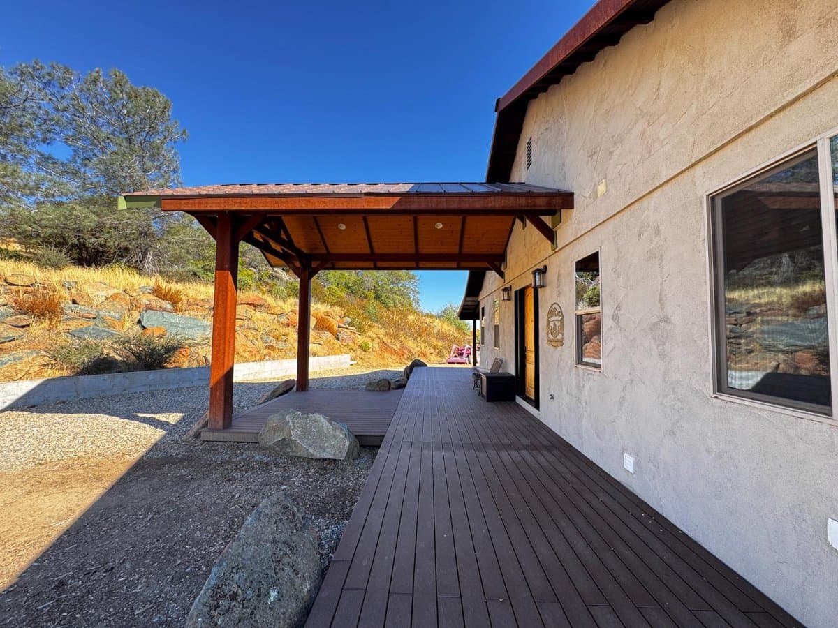 2280 Roan Road - Photo 4