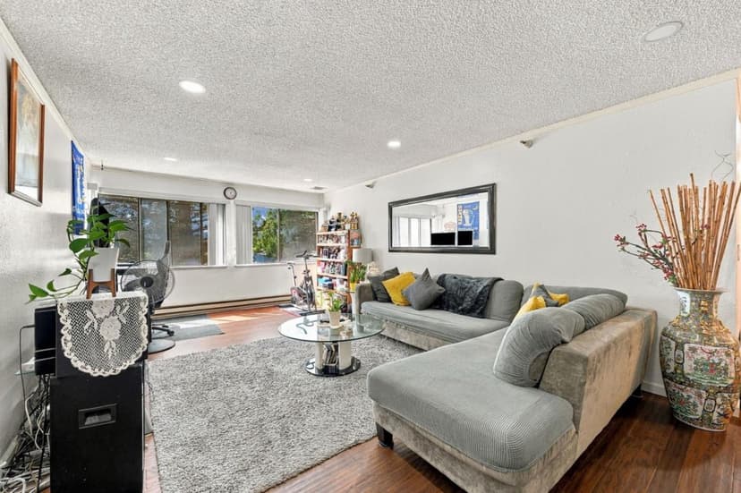 240 North Bayshore Boulevard #307 - Photo 1 of 8