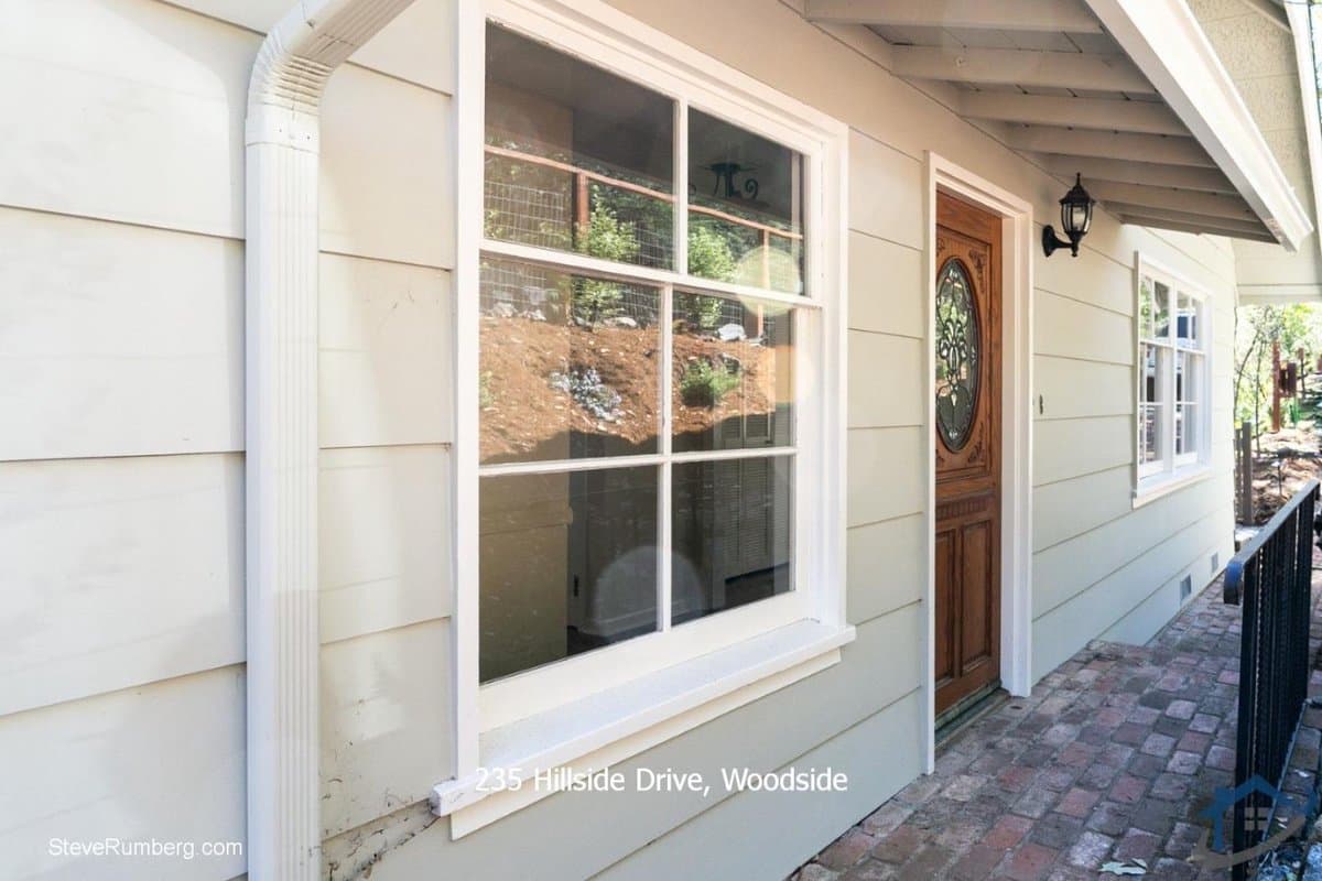 235 Hillside Drive - Photo 2