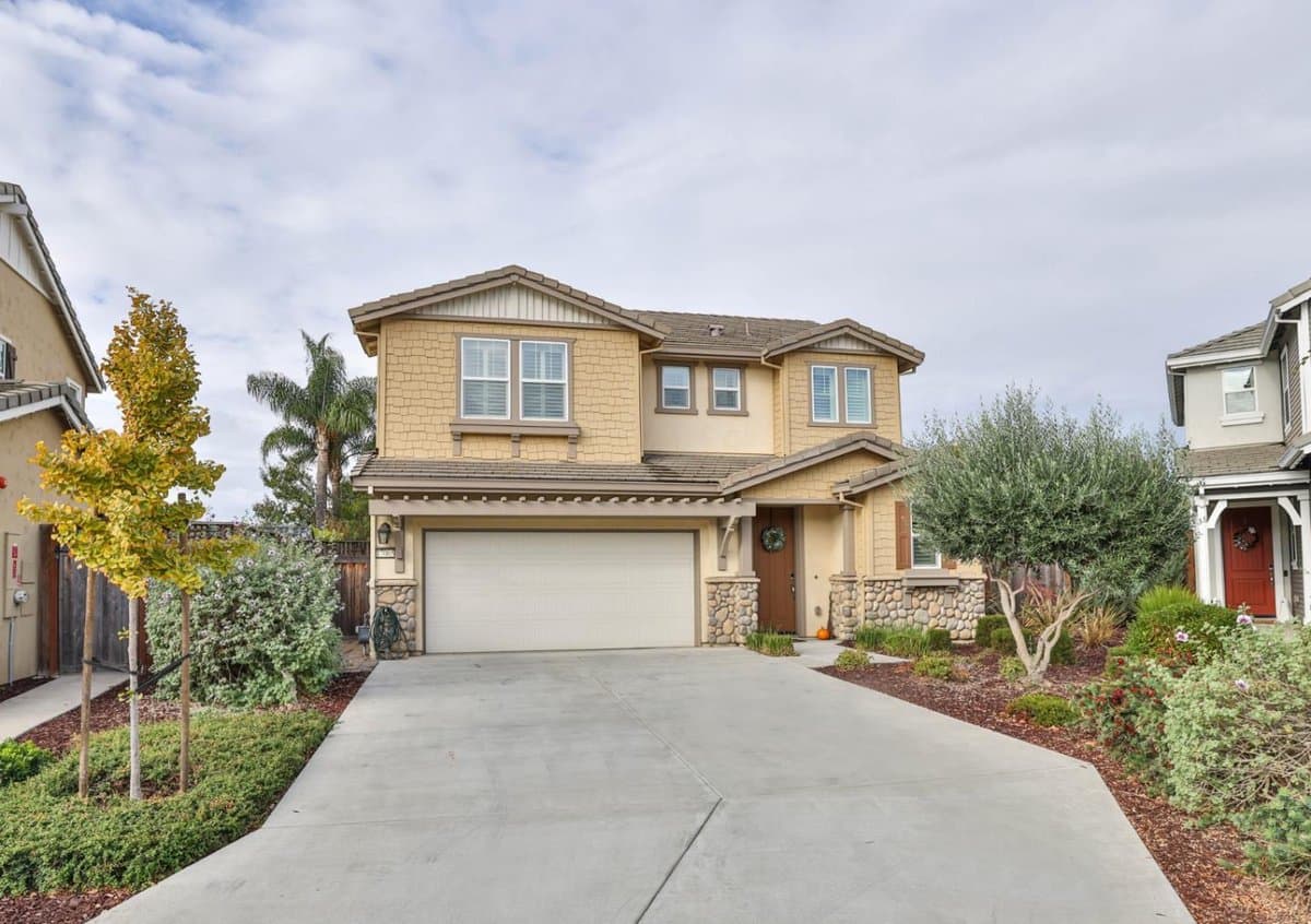 17065 Saint Brendan Loop - Photo 2