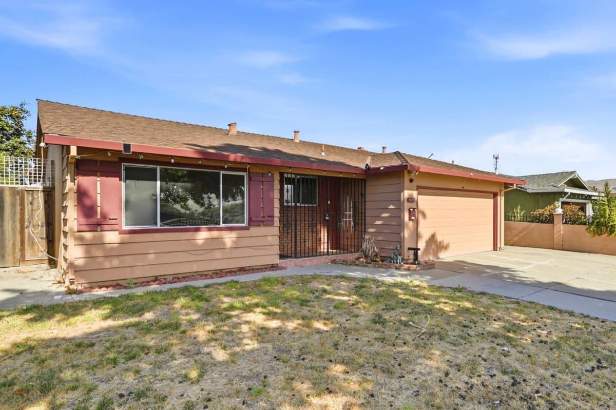 2479 Ocala Avenue - Photo 3