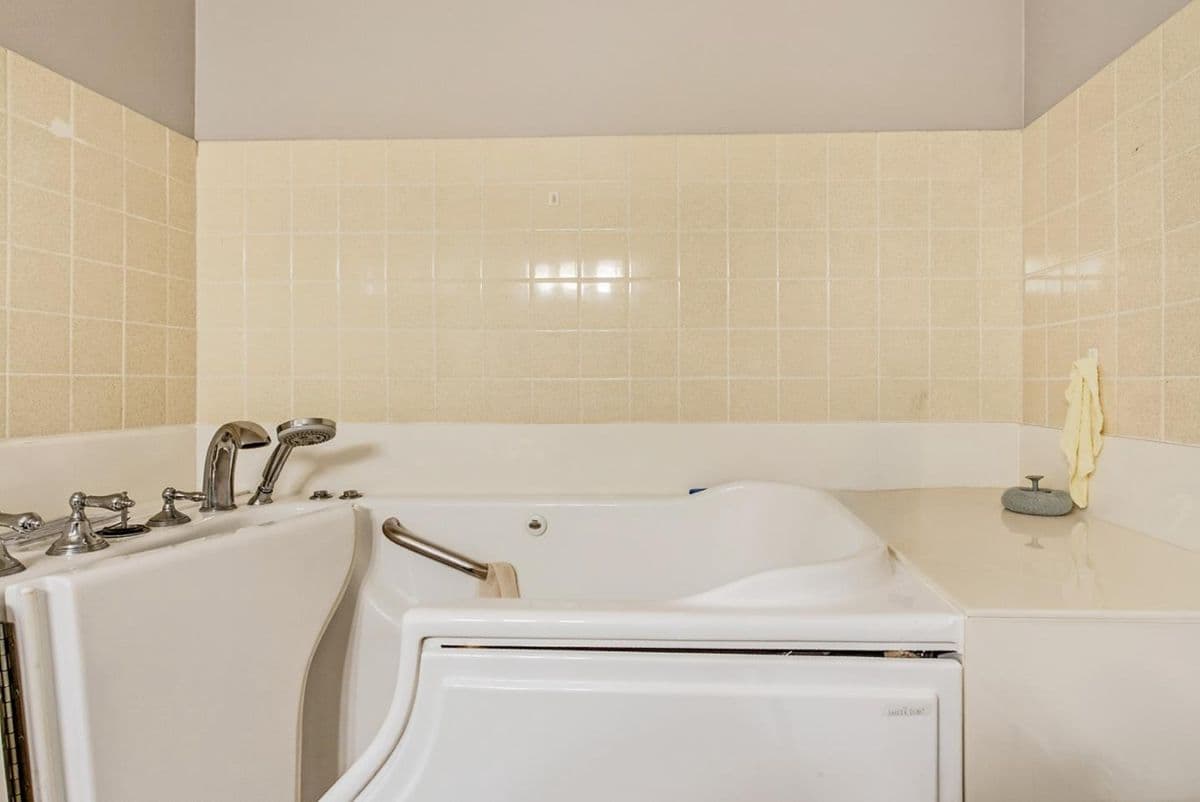 5414 Cribari Court - Photo 5