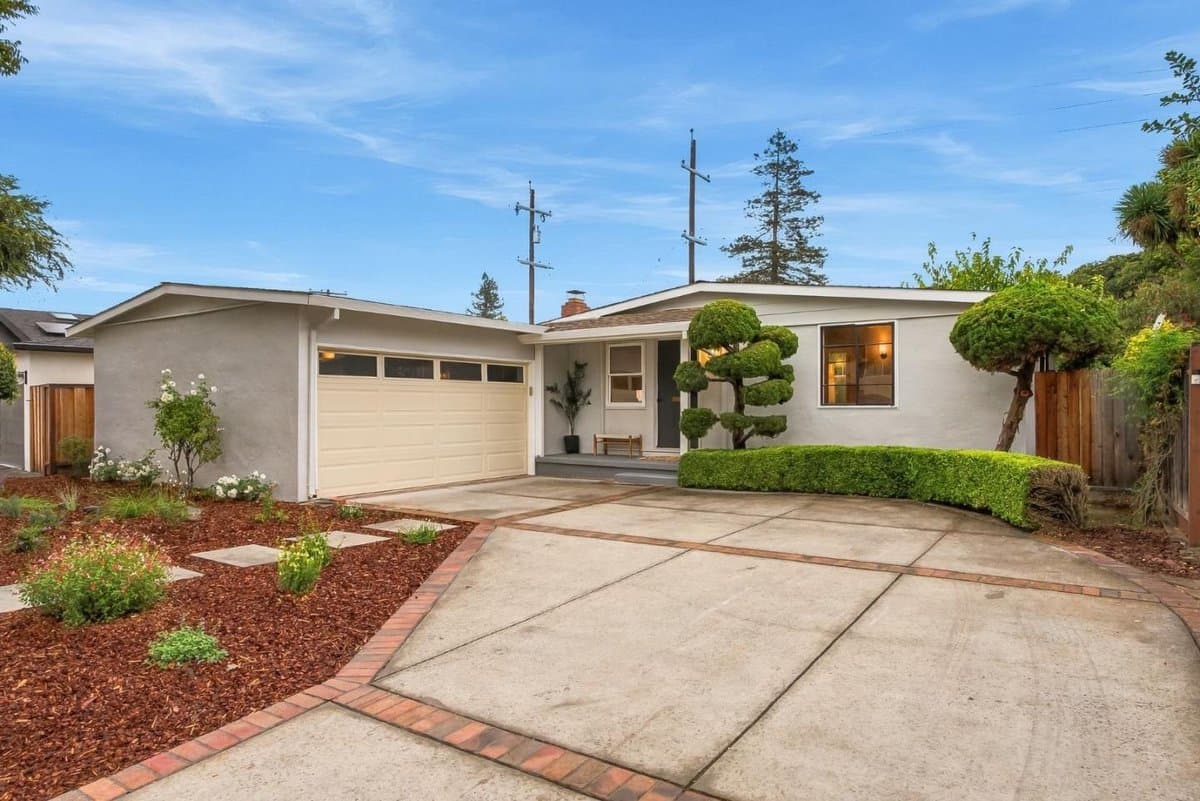 2378 Tulip Road - Photo 1