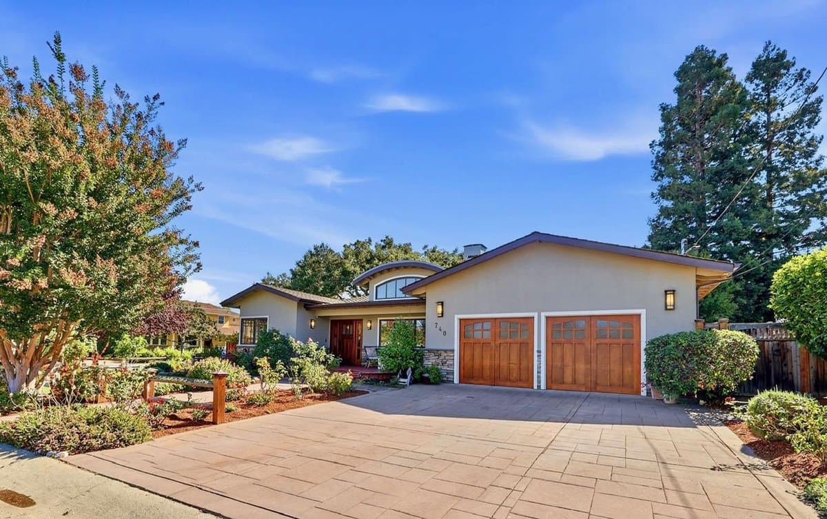 740 Spencer Court - Photo 3
