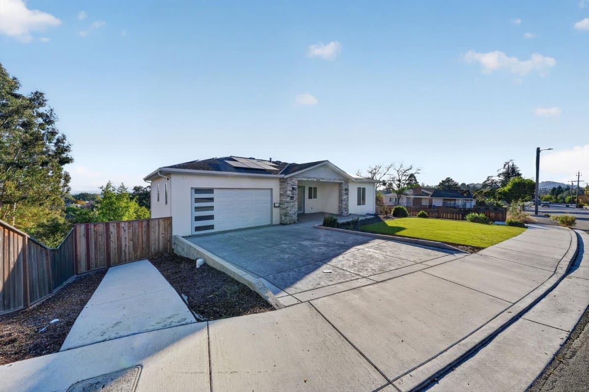 4683 Proctor Road - Photo 4