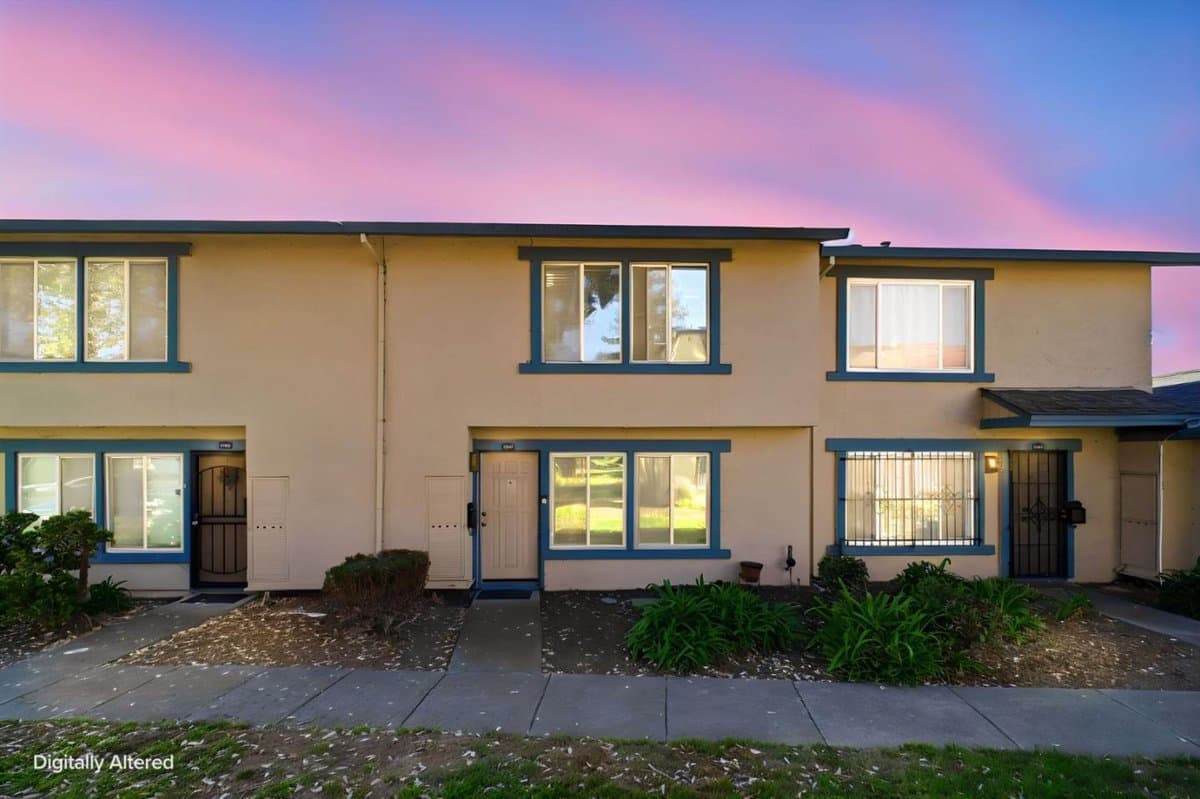 27447 Ponderosa Court - Photo 1