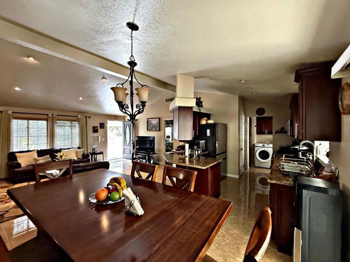 1010 ARROYO LINDO Court - Photo 1