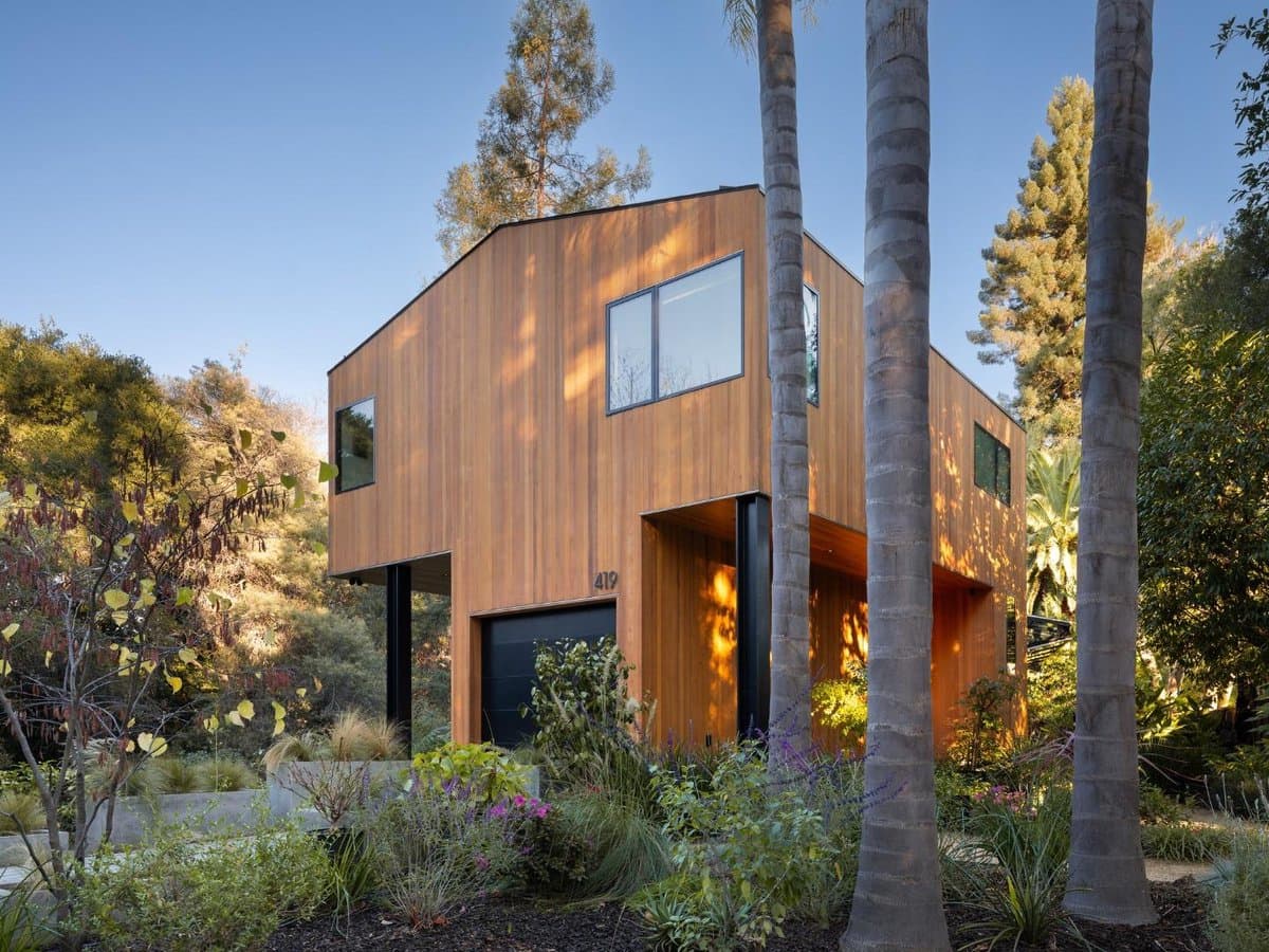 419 Palm Street - Photo 1