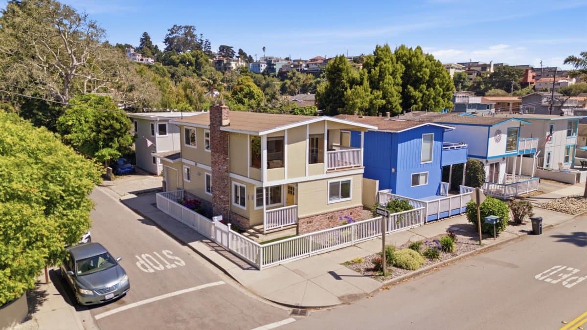 130 Bennett Road - Photo 2