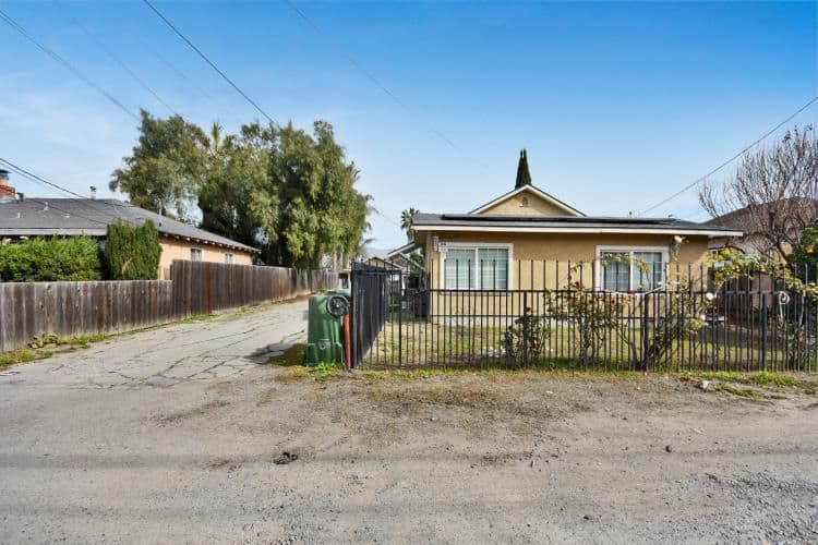 2138 East San Antonio Street - Photo 3