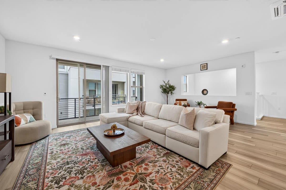 6810 Chroma Court - Photo 2