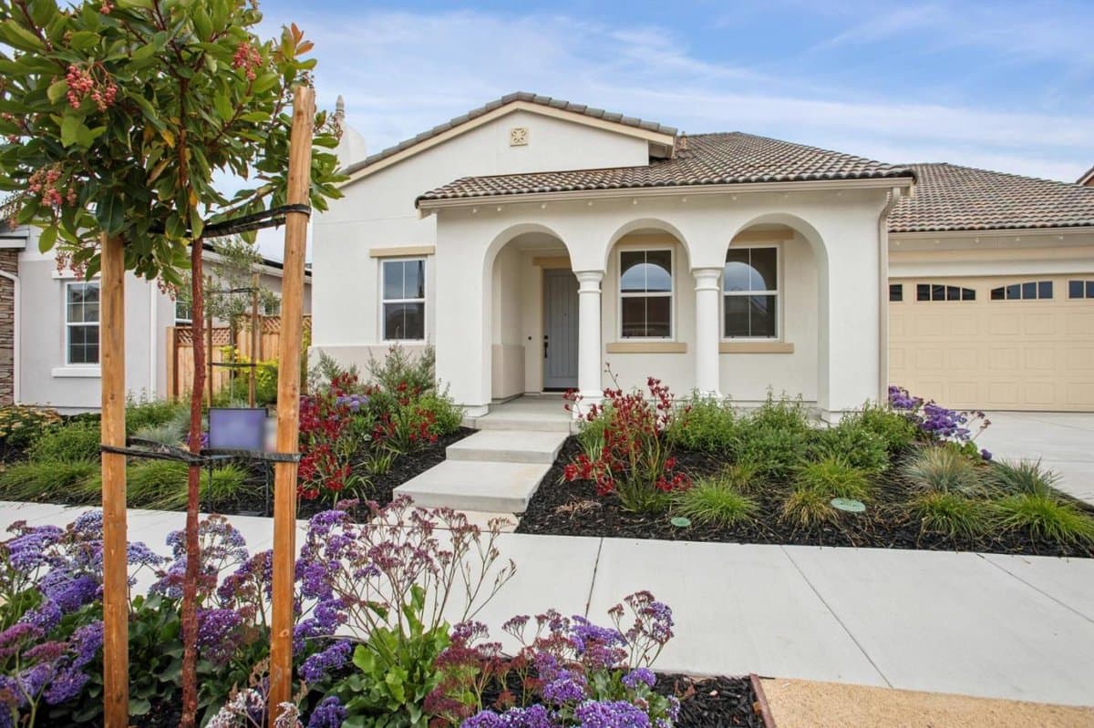 3088 Arroyo Drive - Photo 2