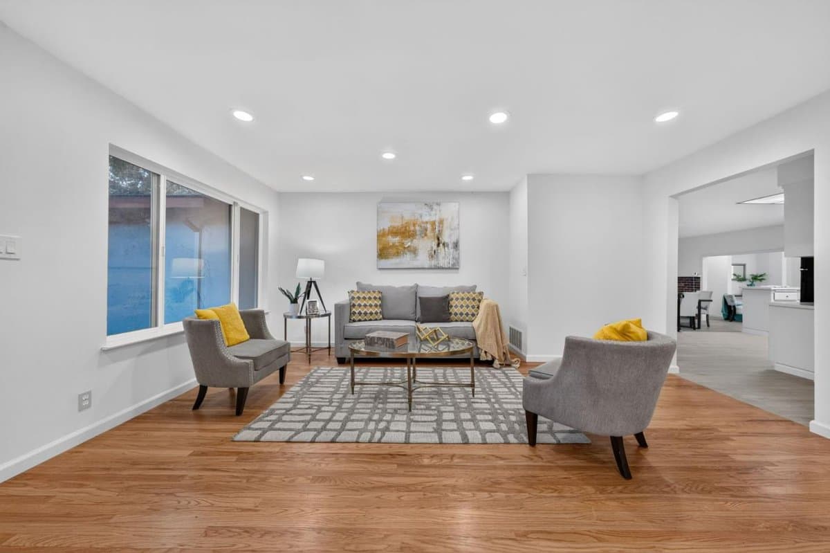 369 Grandin Court - Photo 1