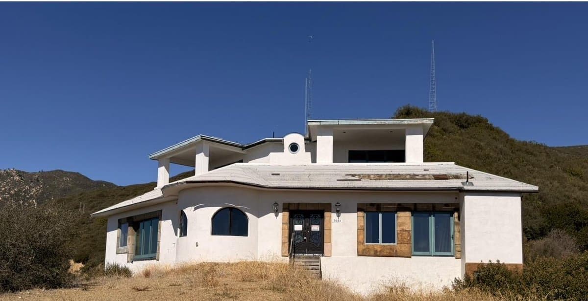 3040 Gibraltar Road - Photo 4