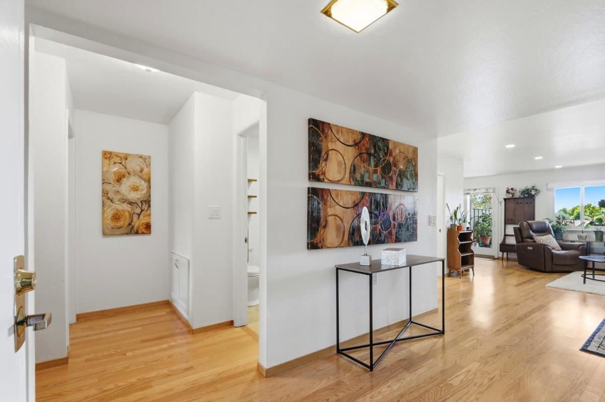 5058 Cribari Vale - Photo 2
