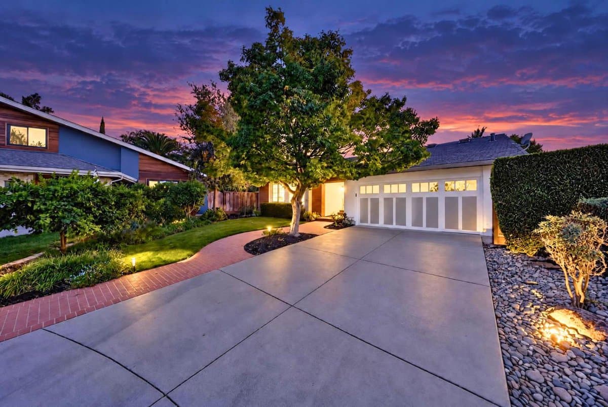 873 Borgwood Court - Photo 2