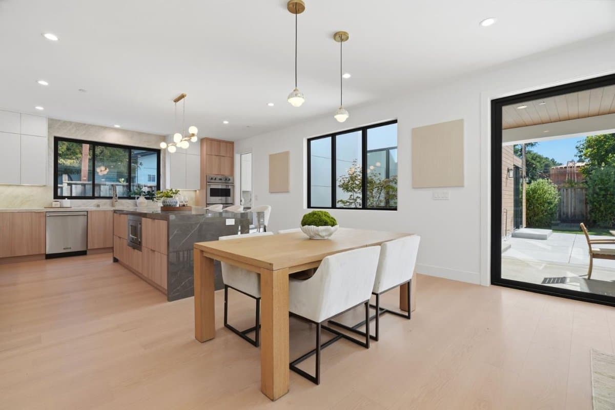 280 Yerba Buena Place - Photo 4