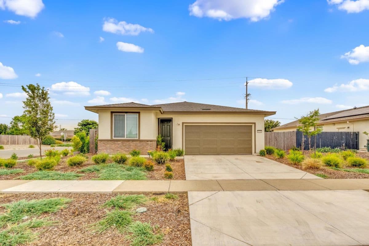4076 Eugene Drive - Photo 1
